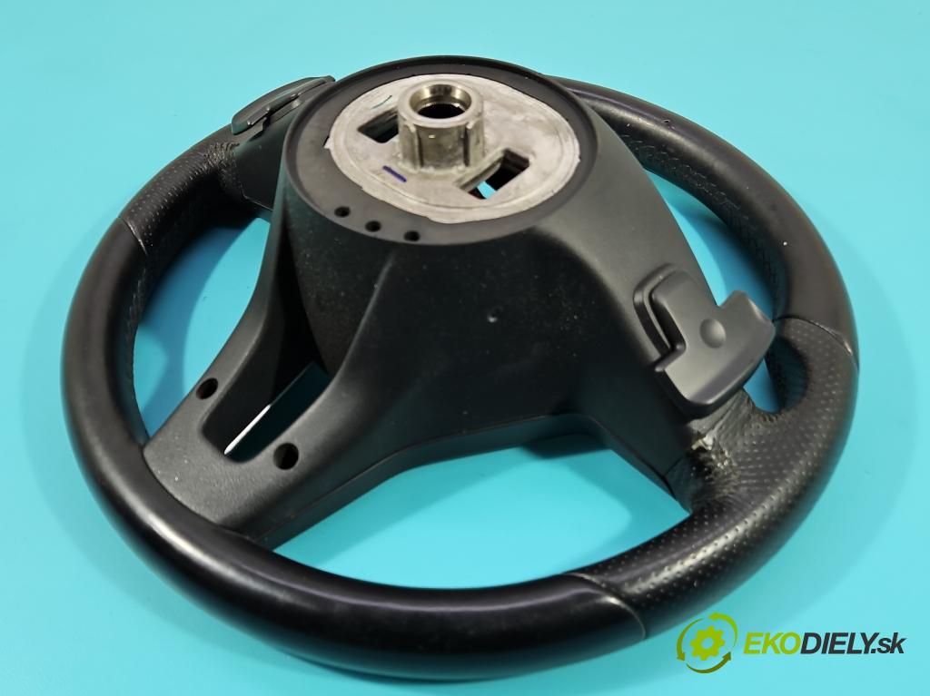 Mercedes B W246  2011-2018 1.8 CDI 109 HP automatic 80 kW 1796 cm3 5- volant  (Volant)