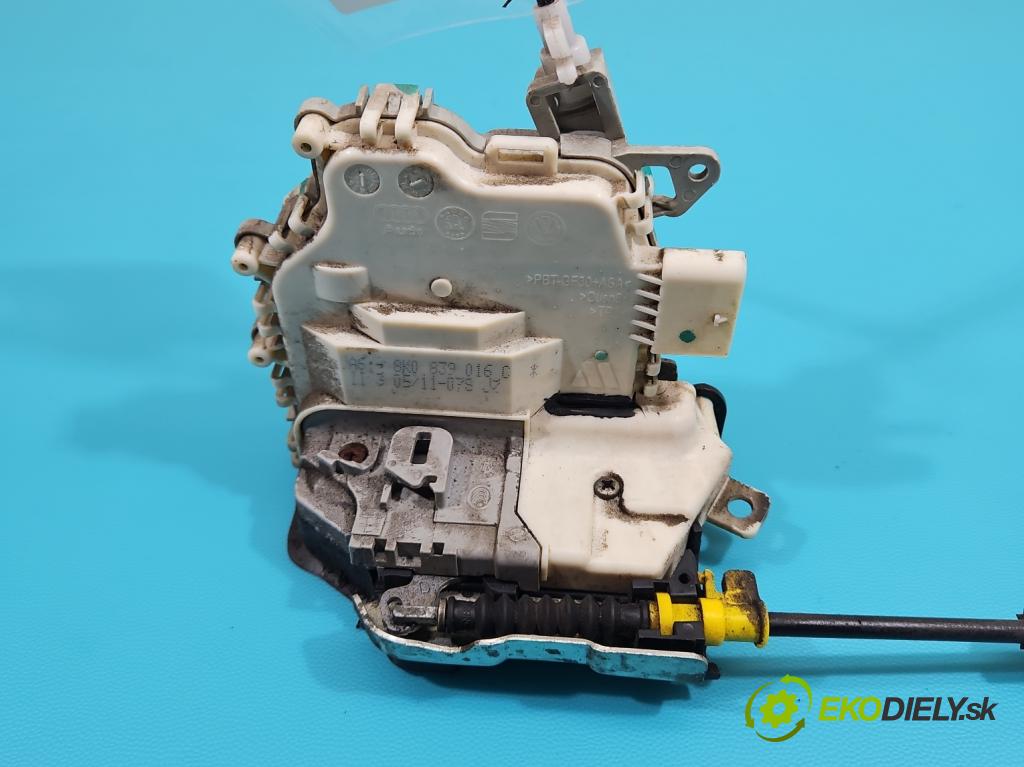 Audi A4 B8 2007-2015 2.0 tdi 143 hp automatic 105 kW 1968 cm3 5- zámek zadní pravý 8K0839016C