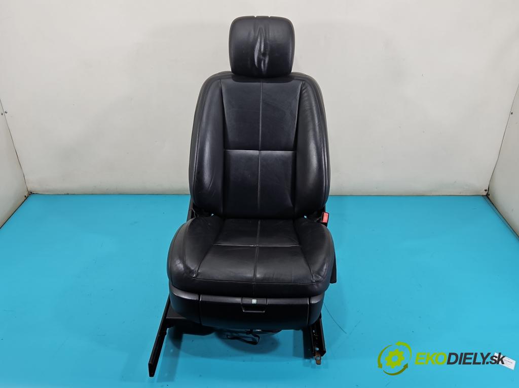 Mercedes S W221 2005-2013 3.0 CDI 211KM automatic 155 kW 2987 cm3 4- Sedačka pravý  (Sedačka, sedadlo)