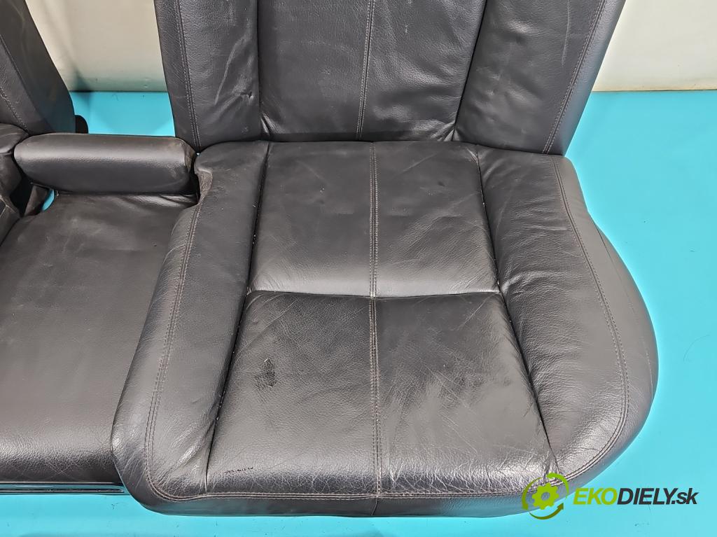 Mercedes S W221 2005-2013 3.0 CDI 211KM automatic 155 kW 2987 cm3 4- Pohovka: zadné  (Sedačka, sedadlo)