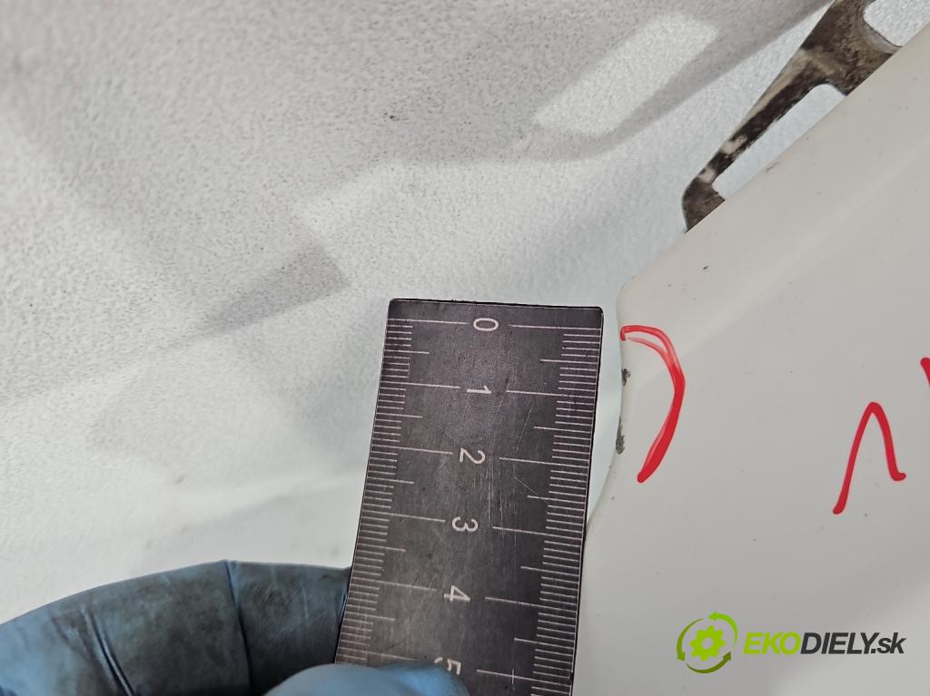 Mercedes B W246  2011-2018 1.8 CDI 109 hp automatic 80 kW 1796 cm3 5- blatnik přední levý  (Predné ľavé)