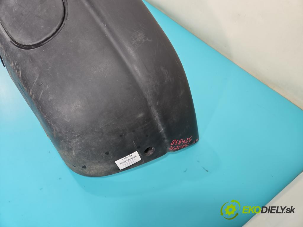 Renault Master II 1998-2010 2.5 dci 116 hp manual 85 kW 2463 cm3 5- nárazník přední  (Ostatné)