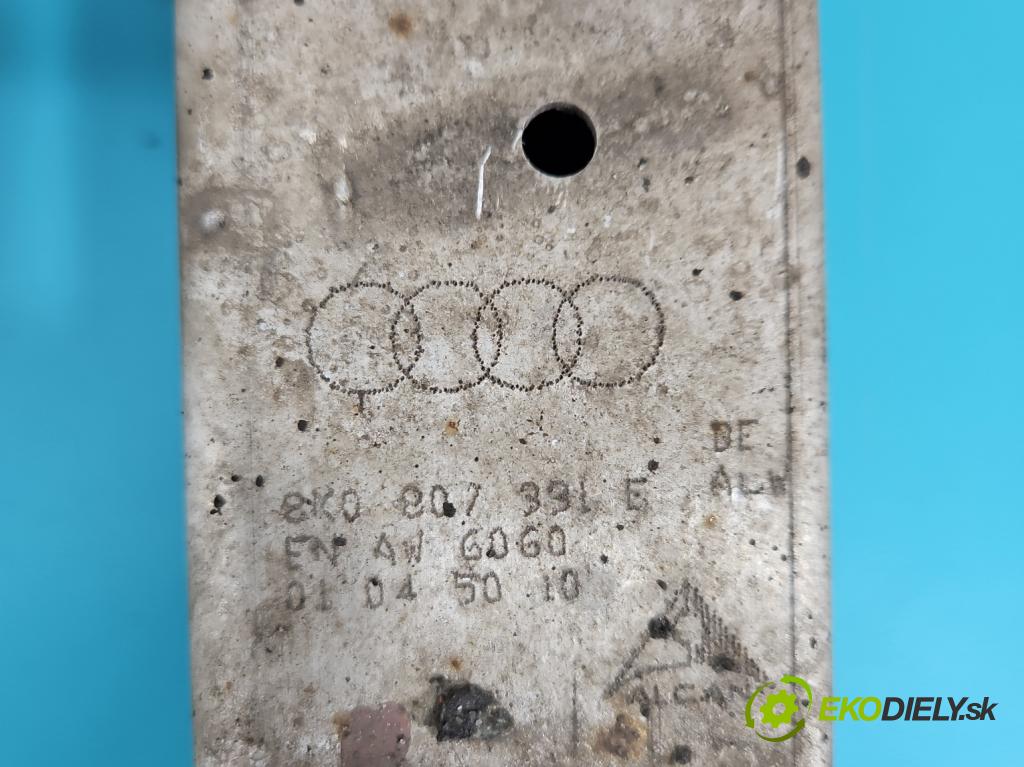 Audi A4 B8 2007-2015 2.0 tdi 143 hp automatic 105 kW 1968 cm3 5- nárazník zadní  (Ostatné)