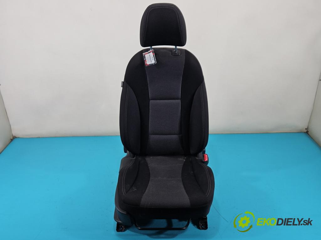 Hyundai I30 II 2012-2016 1.4 16V 100 HP manual 73,2 kW 1396 cm3 5- Sedačka ľavý  (Sedačka, sedadlo)