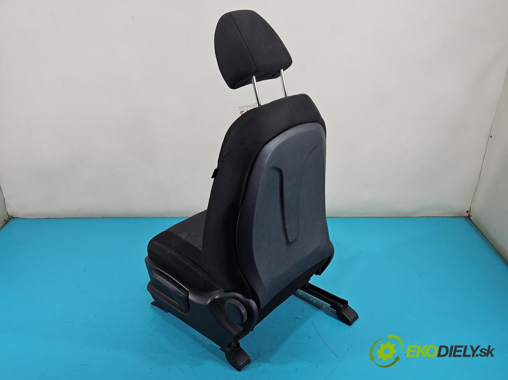 Hyundai I30 II 2012-2016 1.4 16V 100 HP manual 73,2 kW 1396 cm3 5- Sedačka pravý  (Sedačka, sedadlo)