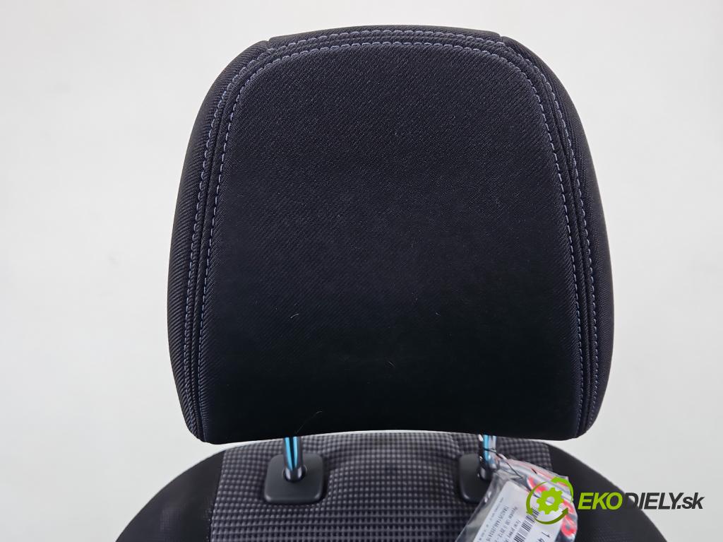 Hyundai I30 II 2012-2016 1.4 16V 100 HP manual 73,2 kW 1396 cm3 5- Sedačka pravý  (Sedačka, sedadlo)