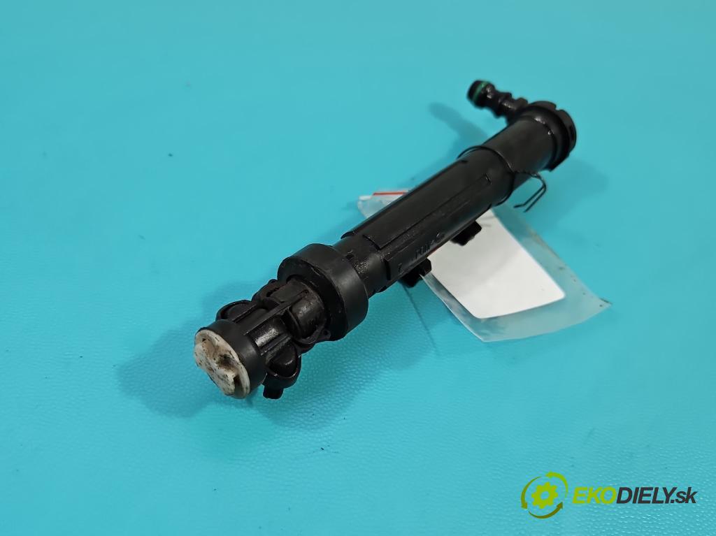 Mercedes B W246  2011-2018 1.8 CDI 109 HP automatic 80 kW 1796 cm3 5- ostrekovač reflektor: ľavý A2468600547 (Motorček ostrekovačov)