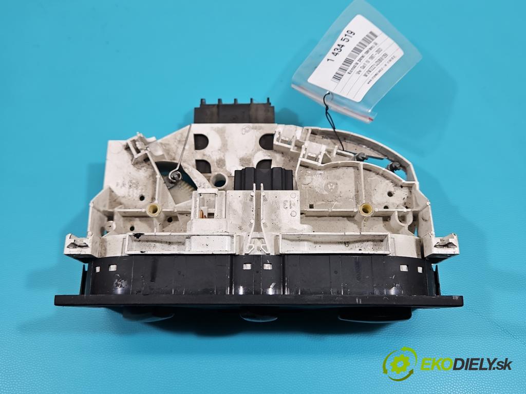 Vw Golf IV 1997-2003 1.4 16V 75 HP manual 55 kW 1391 cm3 5- panel kúrenia 1J0819045F