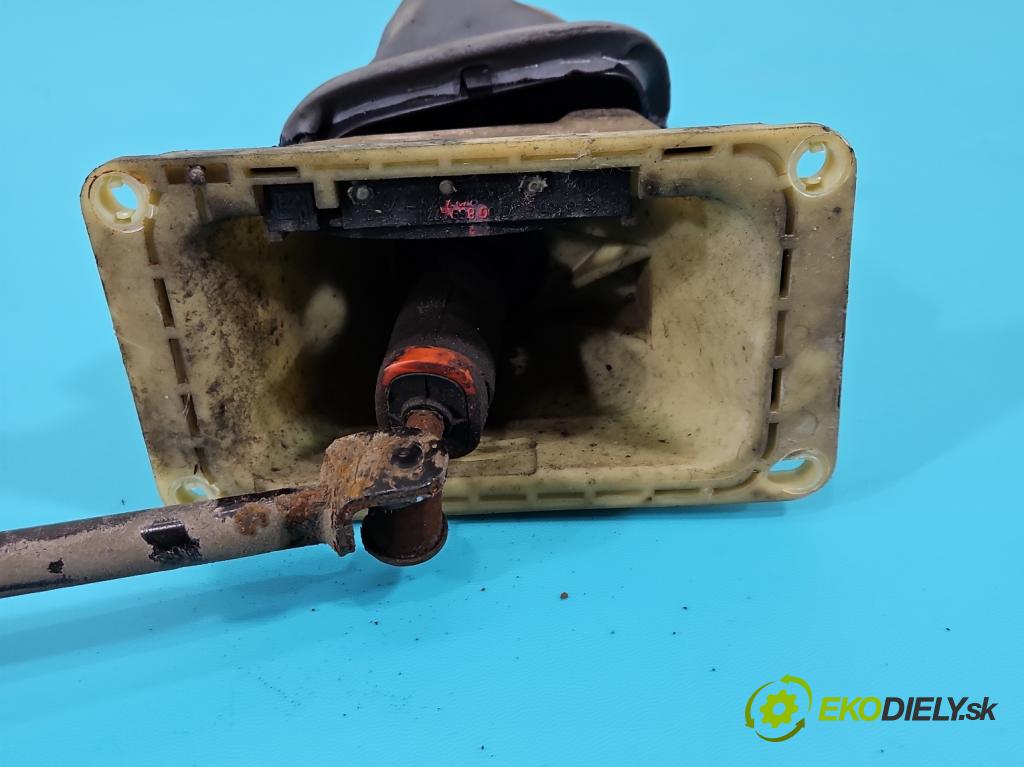 Renault Clio II 1998-2012 1,2.0 60 HP manual 44 kW 1149 cm3 5- Páka: Změny: stupeň,rýchlosť 7700104572J (Rýchlostná páka (kulisa))