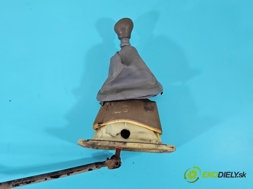 Renault Clio II 1998-2012 1,2.0 60 HP manual 44 kW 1149 cm3 5- Páka: Změny: stupeň,rýchlosť 7700104572J (Rýchlostná páka (kulisa))