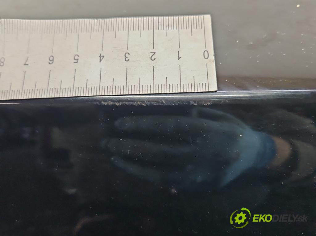 Mercedes S W221 2005-2013 3.0 CDI 211KM automatic 155 kW 2987 cm3 4- zadní kufrové dveře  (Zadní kapoty)