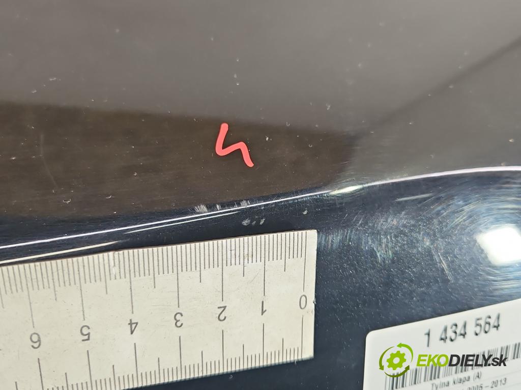 Mercedes S W221 2005-2013 3.0 CDI 211KM automatic 155 kW 2987 cm3 4- zadní kufrové dveře  (Zadní kapoty)