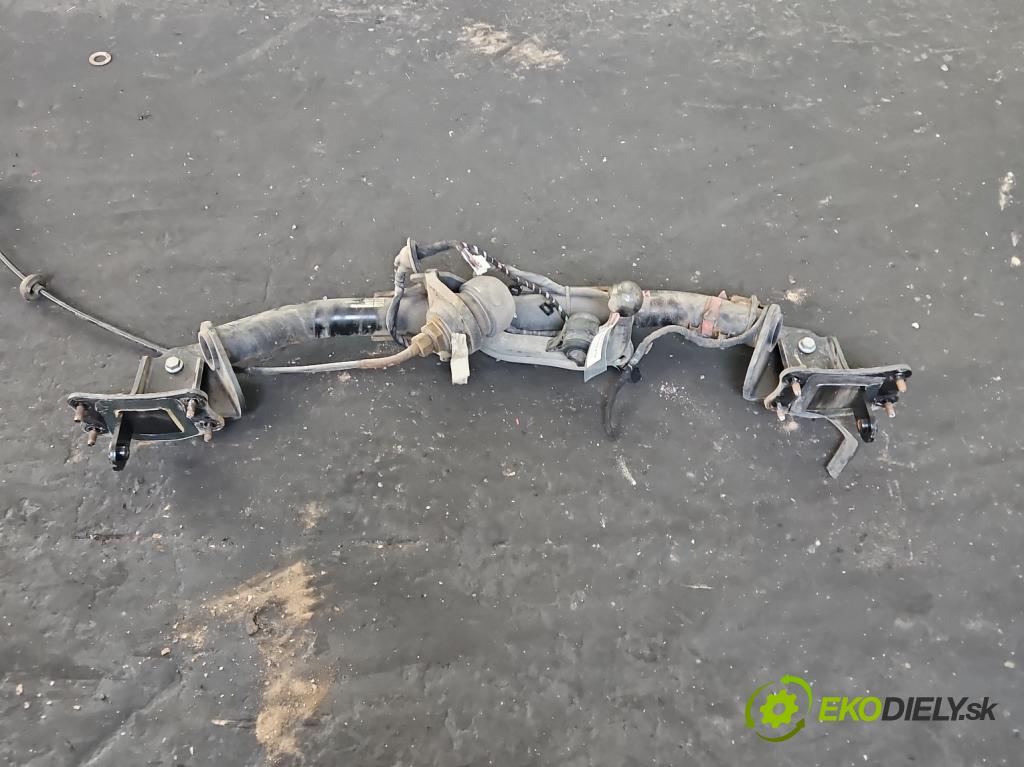 Mercedes B W246  2011-2018 1.8 CDI 109 hp automatic 80 kW 1796 cm3 5- oko tažné A2463100304 (Tažná zařízení)