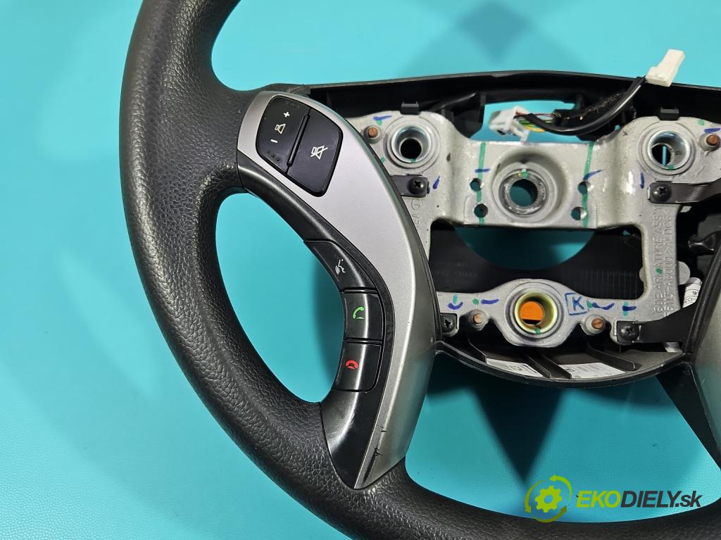 Hyundai I30 II 2012-2016 1.4 16V 100 HP manual 73,2 kW 1396 cm3 5- volant 56110-A6620 (Volant)