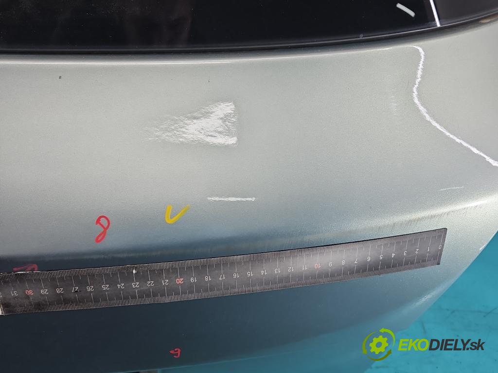 Skoda Fabia II 2007-2014 1.2 12V 69KM manual 51 kW 1198 cm3 5- zadní kufrové dveře  (Zadní kapoty)