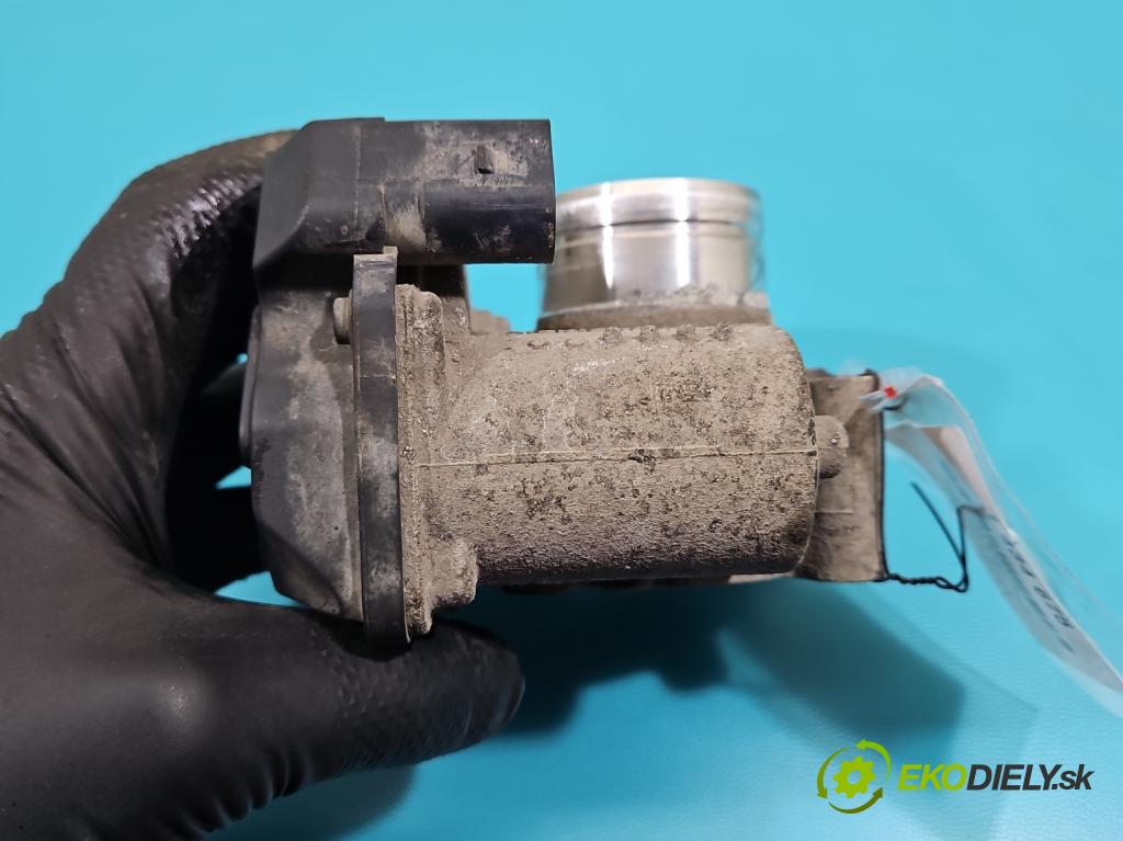 Skoda Fabia II 2007-2014 1.2 12V 69KM manual 51 kW 1198 cm3 5- klapka 03D133062F (Škrtiaca klapka)