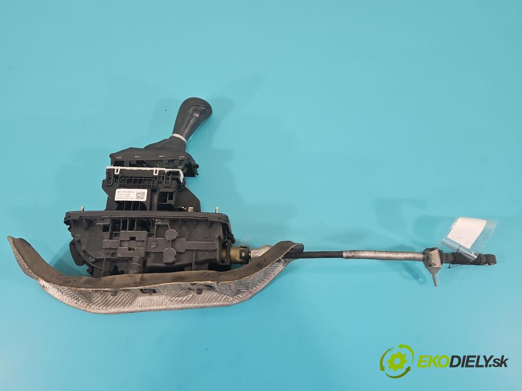 Audi A4 B8 2007-2015 2.0 tdi 143 HP automatic 105 kW 1968 cm3 5- Páka: Změny: stupeň,rýchlosť 8K1713041H (Rýchlostná páka (kulisa))