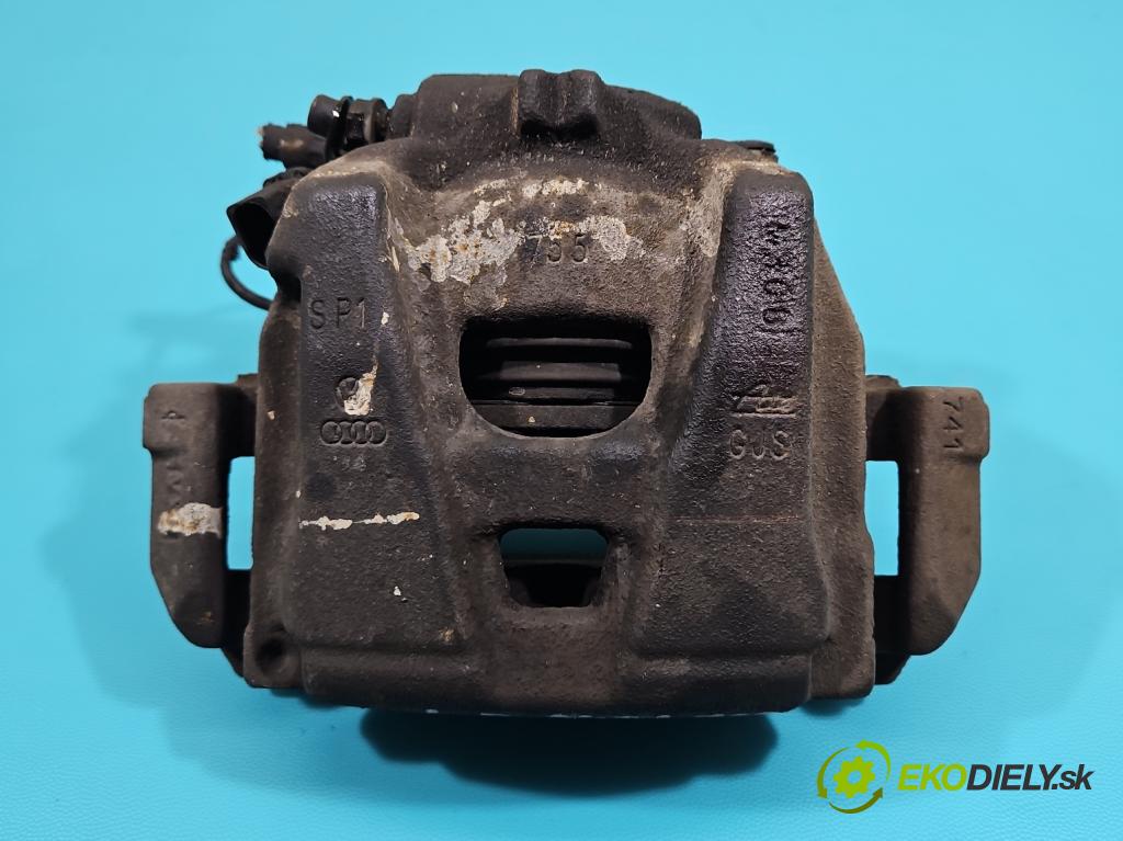 Audi A4 B8 2007-2015 2.0 tdi CAG: 143 HP automatic 105 kW 1968 cm3 5- brzdič predné ľavý  (Kľučka dverí ostatné)