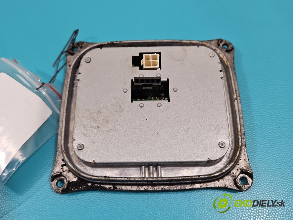 Audi A4 B8 2007-2015 2.0 tdi 143 HP automatic 105 kW 1968 cm3 5- střídač: xenon 8K0907472A (Riadiaca jednotka xenónu)