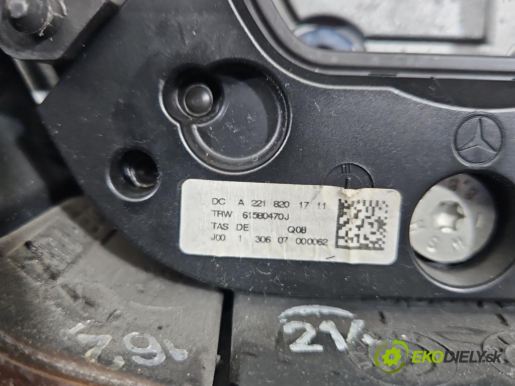 Mercedes S W221 2005-2013 3.0 CDI 211KM automatic 155 kW 2987 cm3 4- volant A22218201711 (Volanty)
