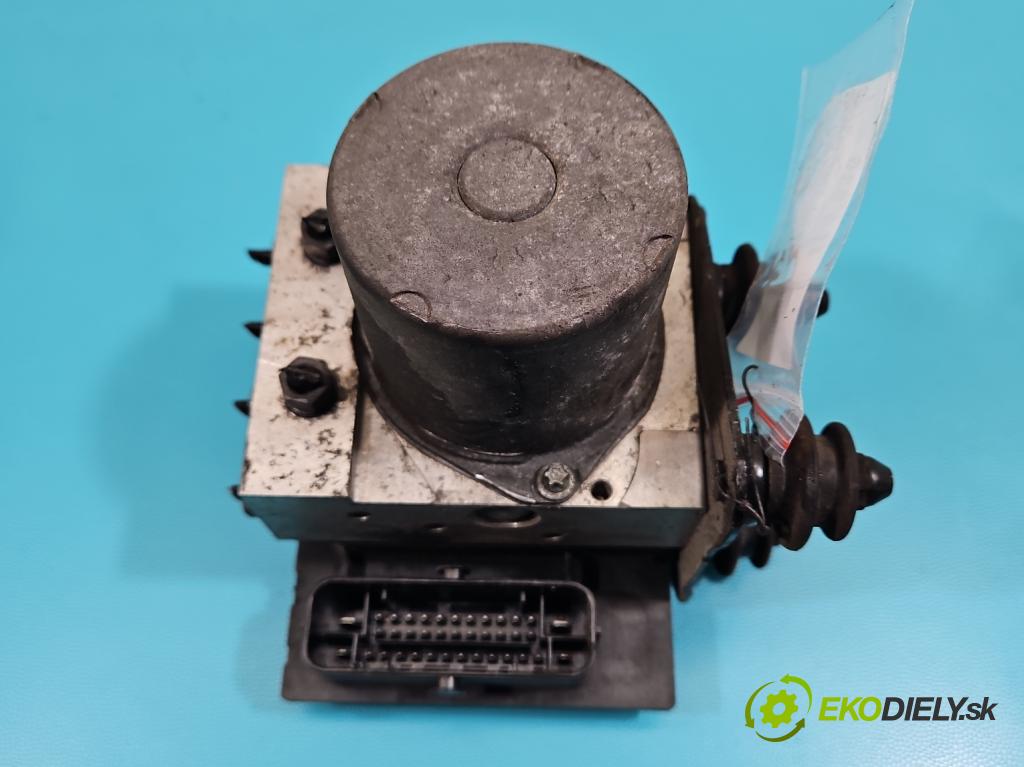 Audi A4 B8 2007-2015 2.0 tdi 143 HP automatic 105 kW 1968 cm3 5- čerpadlo abs 0265236348 (Pumpa ABS)