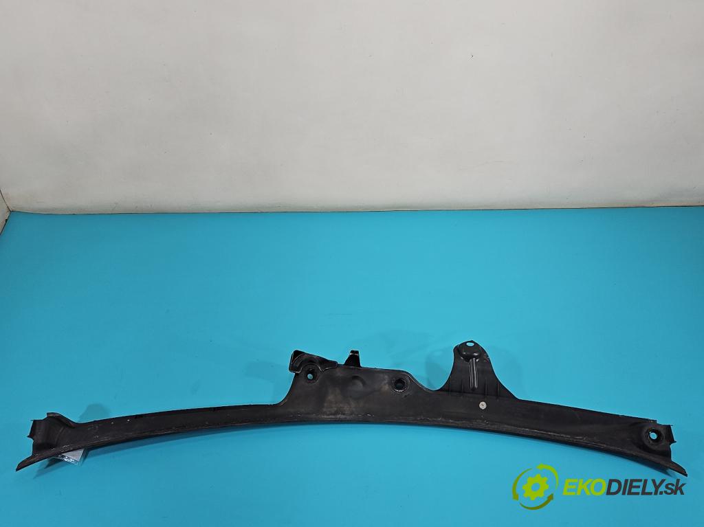 Mercedes S W221 2005-2013 3.0 CDI 211KM automatic 155 kW 2987 cm3 4- torpédo A2218300028 (Torpédo (plast pod čelným sklom))