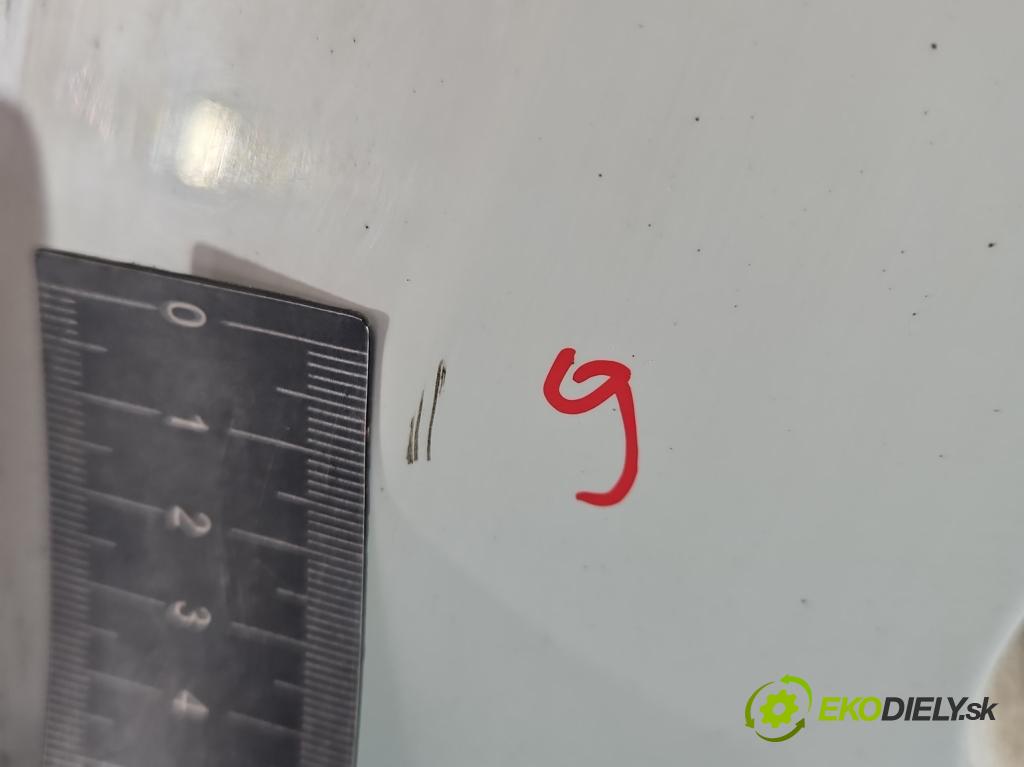 Mercedes B W246  2011-2018 1.8 CDI 109 hp automatic 80 kW 1796 cm3 5- zadní kufrové dveře  (Zadní kapoty)