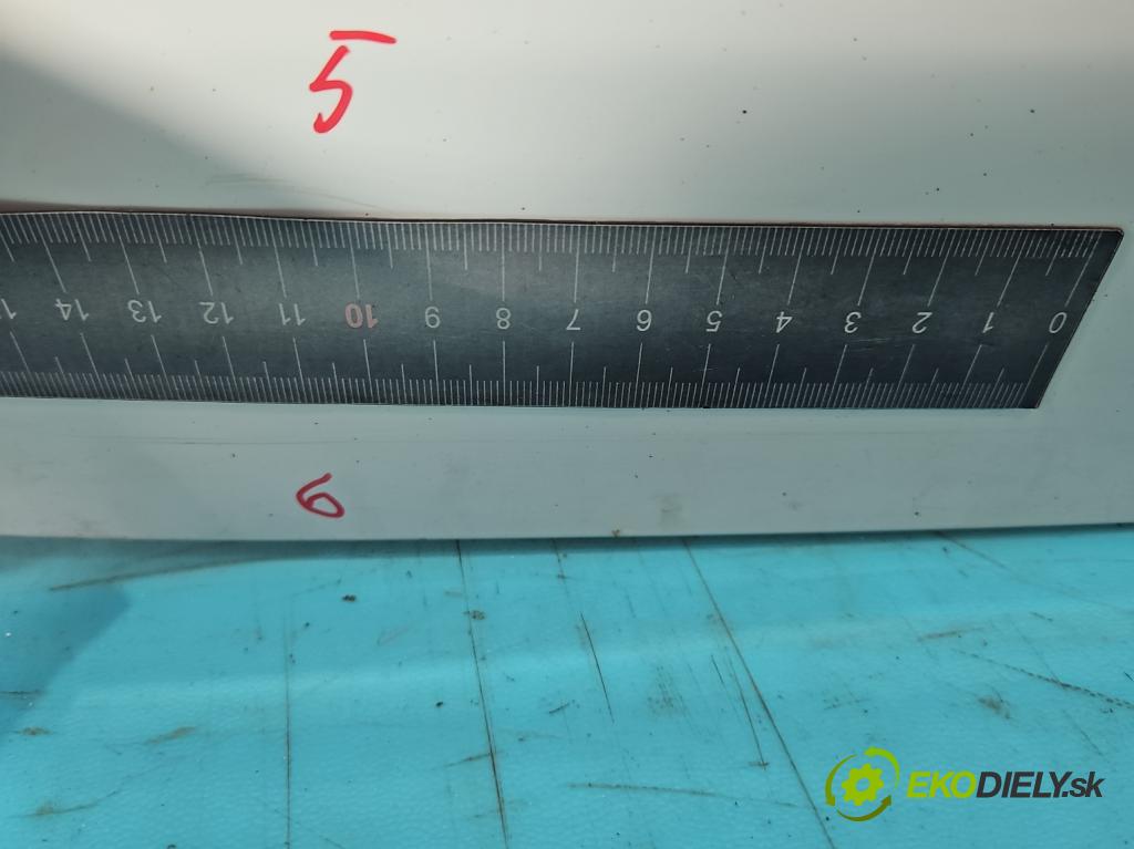 Mercedes B W246  2011-2018 1.8 CDI 109 hp automatic 80 kW 1796 cm3 5- zadní kufrové dveře  (Zadní kapoty)