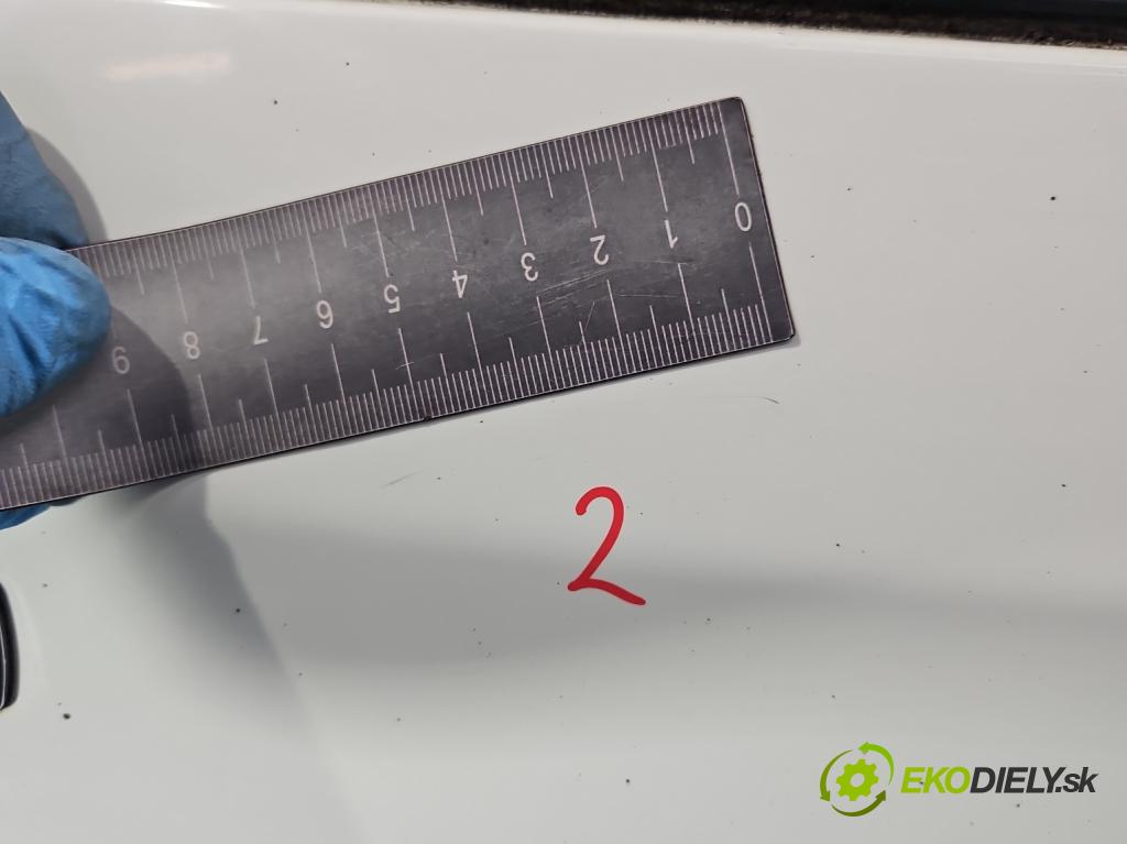 Mercedes B W246  2011-2018 1.8 CDI 109 hp automatic 80 kW 1796 cm3 5- zadní kufrové dveře  (Zadní kapoty)