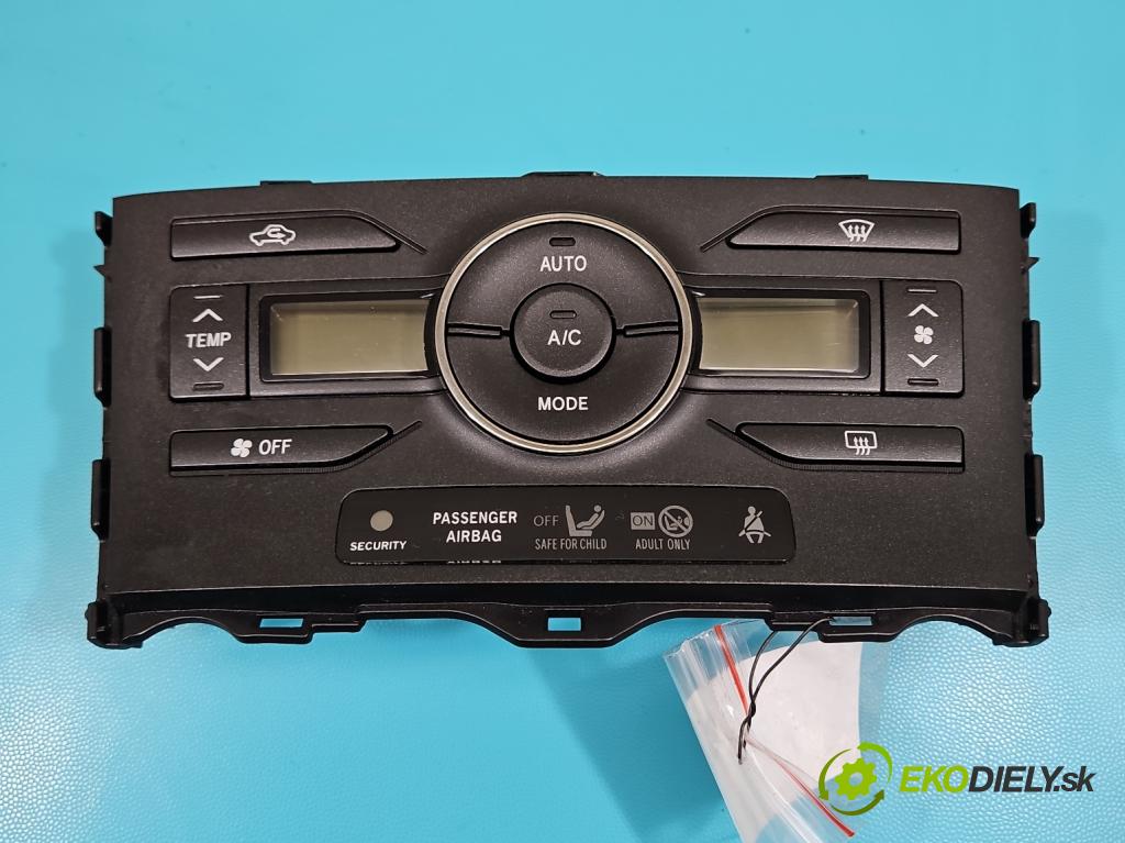 Toyota Auris I 2006-2013 1.8 16V 99 HP automatic 73 kW 1798 cm3 5- panel kúrenia 55900-02351