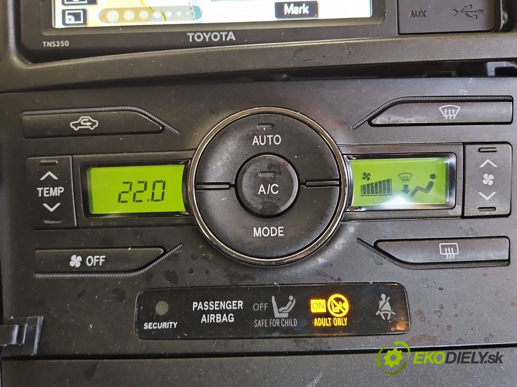 Toyota Auris I 2006-2013 1.8 16V 99 HP automatic 73 kW 1798 cm3 5- panel kúrenia 55900-02351