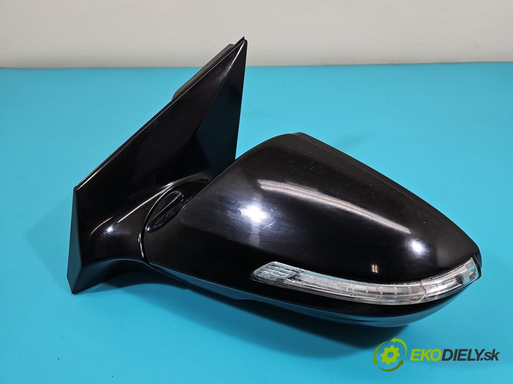 Hyundai I40 1.7 crdi 141 HP manual 104 kW 1685 cm3 5- zrkadlo ľavé  (Kľučka dverí ostatné)