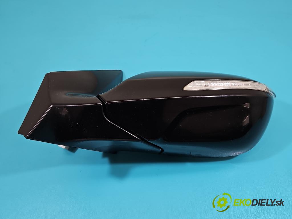 Hyundai I40 1.7 crdi 141 HP manual 104 kW 1685 cm3 5- zrkadlo ľavé  (Kľučka dverí ostatné)