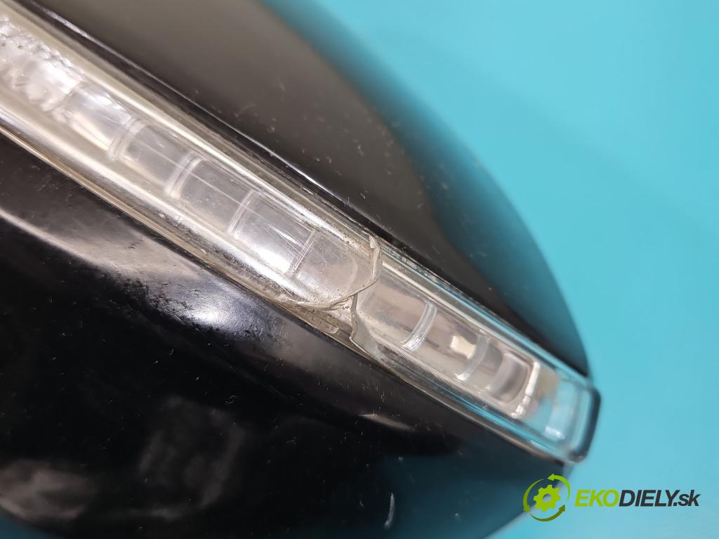 Hyundai I40 1.7 crdi 141 HP manual 104 kW 1685 cm3 5- zrkadlo ľavé  (Kľučka dverí ostatné)