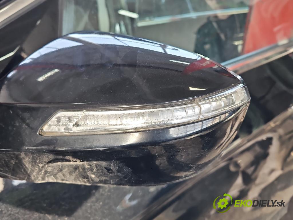 Hyundai I40 1.7 crdi 141 HP manual 104 kW 1685 cm3 5- zrkadlo ľavé  (Kľučka dverí ostatné)