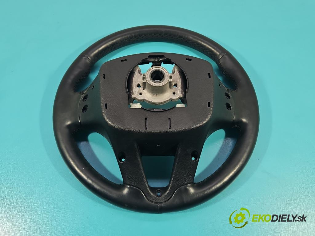 Hyundai I40 1.7 crdi 141 HP manual 104 kW 1685 cm3 5- volant  (Volant)