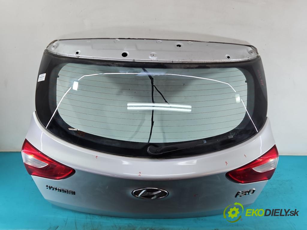 Hyundai I30 II 2012-2016 1.4 16V 100 hp manual 73,2 kW 1396 cm3 5- zadní kufrové dveře  (Zadní kapoty)