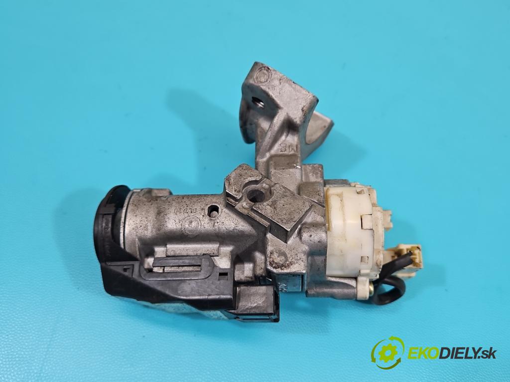 Toyota Corolla Verso I 2001-2004 2.0 D4D 90 HP manual 66 kW 1995 cm3 5- riadiaca jednotka motora 89661-13060