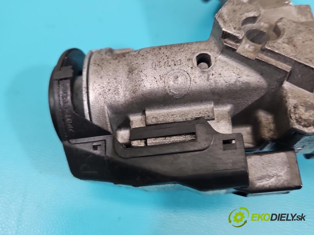 Toyota Corolla Verso I 2001-2004 2.0 D4D 90 HP manual 66 kW 1995 cm3 5- riadiaca jednotka motora 89661-13060