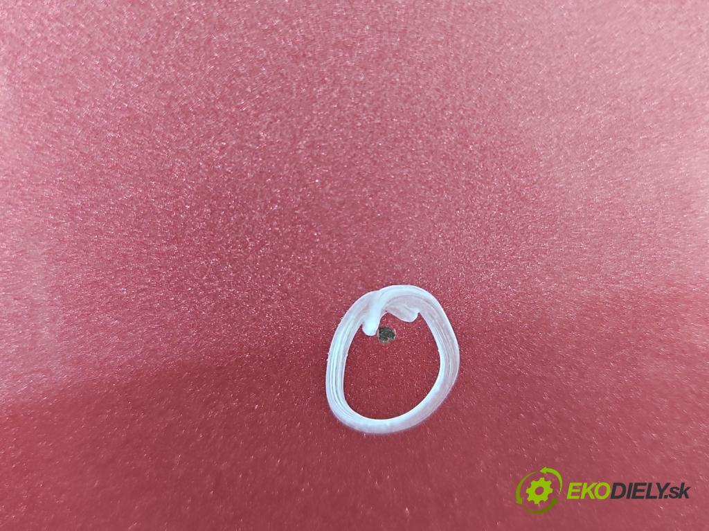 Opel Agila A 2000-2007 1.0 12V 58 HP manual 43 kW 973 cm3 5- blatník predné ľavý  (Predné ľavé)