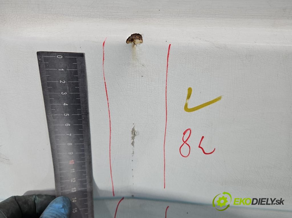 Vw Transporter T4 1990-2003 2.0 8V 84KM manual 62 kW 1968 cm3 5- zadní kufrové dveře  (Zadní kapoty)