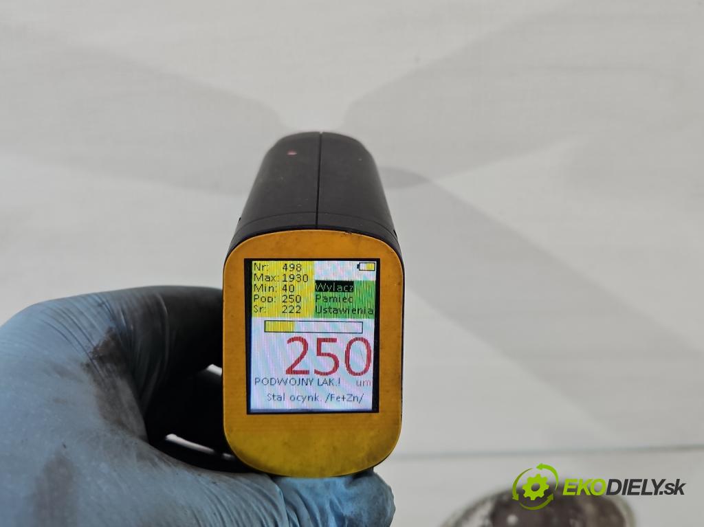 Vw Transporter T4 1990-2003 2.0 8V 84KM manual 62 kW 1968 cm3 5- zadní kufrové dveře  (Zadní kapoty)