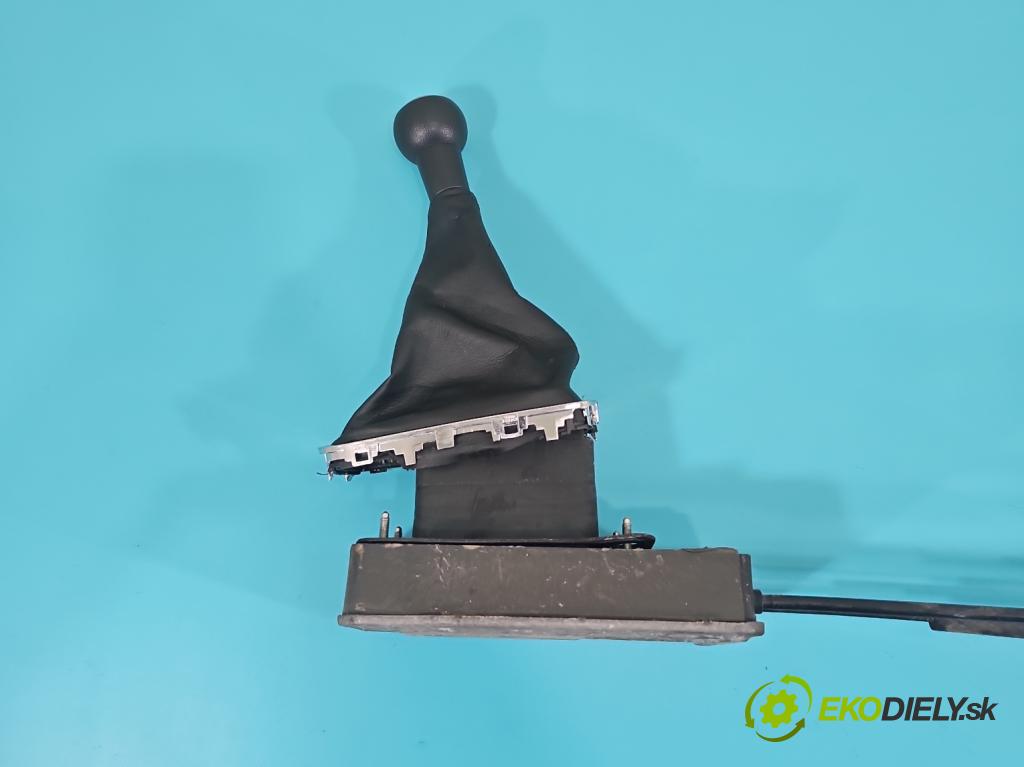 Citroen C5 II 2008-2017 1.6 hdi 109 HP manual 80 kW 1560 cm3 4- Páka: Změny: stupeň,rýchlosť  (Rýchlostná páka (kulisa))