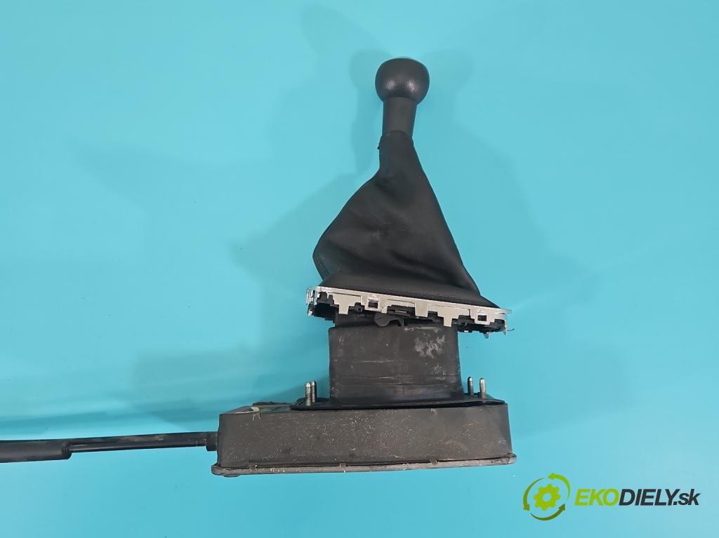 Citroen C5 II 2008-2017 1.6 hdi 109 HP manual 80 kW 1560 cm3 4- Páka: Změny: stupeň,rýchlosť  (Rýchlostná páka (kulisa))