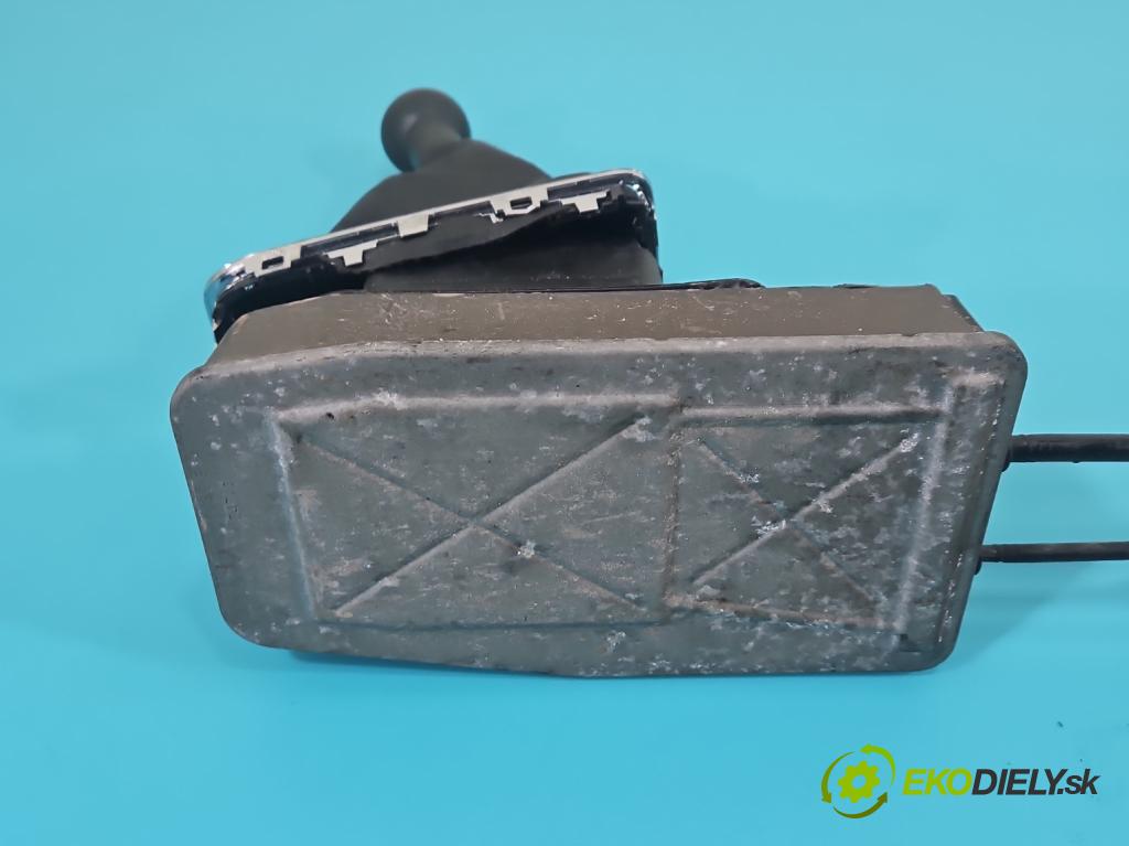 Citroen C5 II 2008-2017 1.6 hdi 109 HP manual 80 kW 1560 cm3 4- Páka: Změny: stupeň,rýchlosť  (Rýchlostná páka (kulisa))