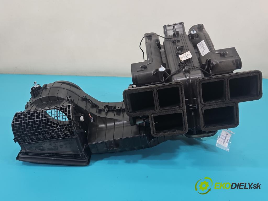 Mercedes B W246  2011-2018 1.8 CDI 109 hp automatic 80 kW 1796 cm3 5- radiátor A2468300260 (Radiátory topení)