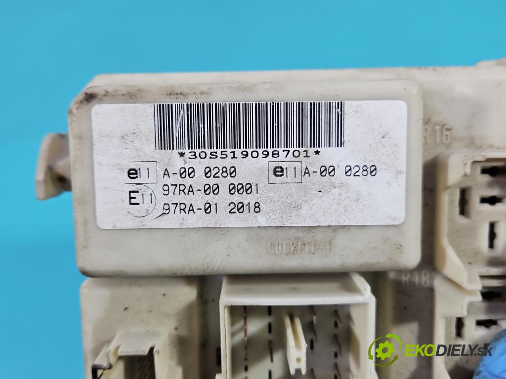 Ford Focus Mk2 2004-2011 1.6 tdci 109 HP manual 80 kW 1560 cm3 5- riadiaca jednotka ostatné 4M5T14A073BH