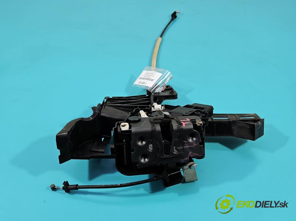 Ford Focus Mk2 2004-2011 1.6 tdci 109 hp manual 80 kW 1560 cm3 5- zámek zadní levý 4M5AA26413BC