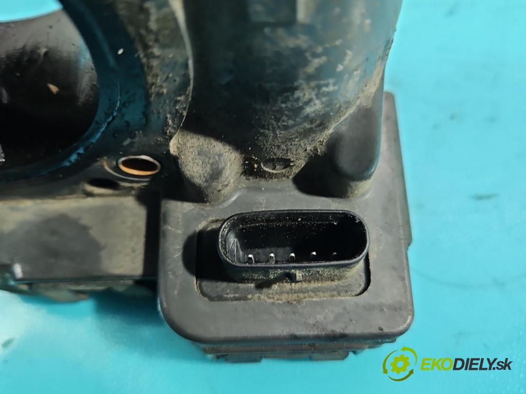 Mercedes B W246  2011-2018 1.8 CDI 109 HP automatic 80 kW 1796 cm3 5- klapka A6510900370 (Škrtiaca klapka)