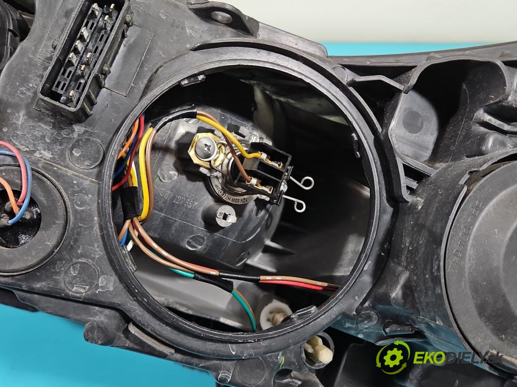 Citroen C5 II 2008-2017 1.6 hdi 109 HP manual 80 kW 1560 cm3 4- Reflektor: pravý 89902747 (Svetlo predné pravé)